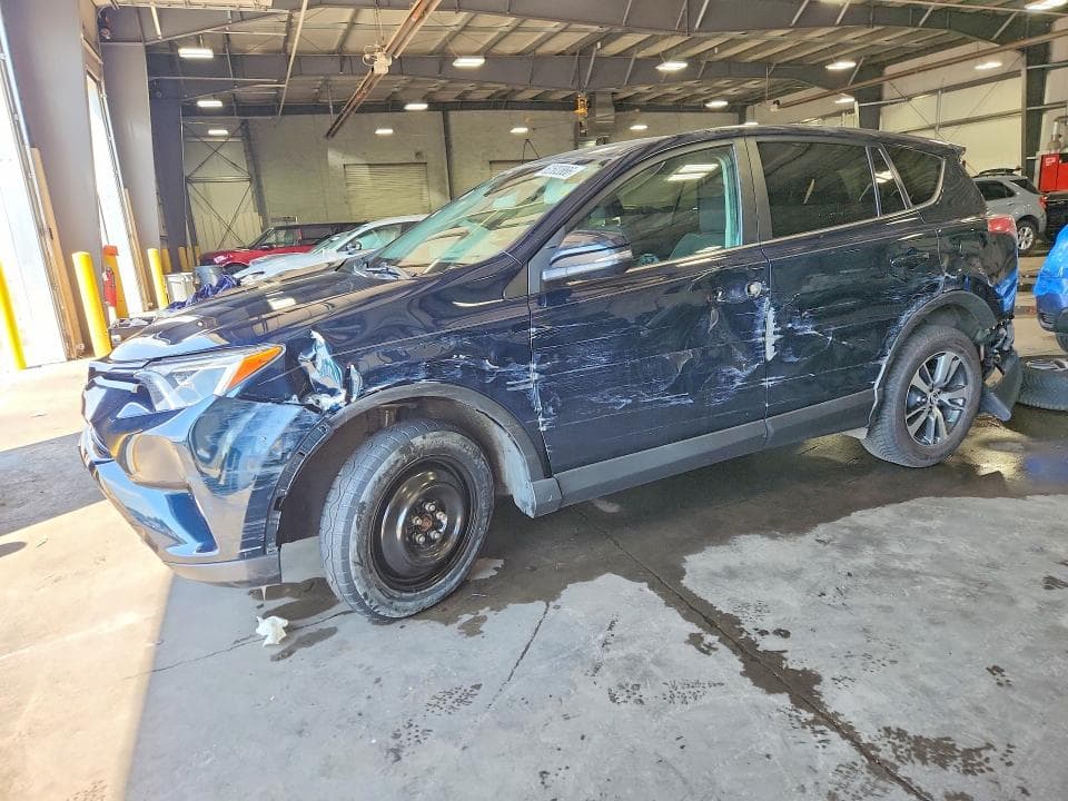 2018 TOYOTA RAV4 XLE - 1