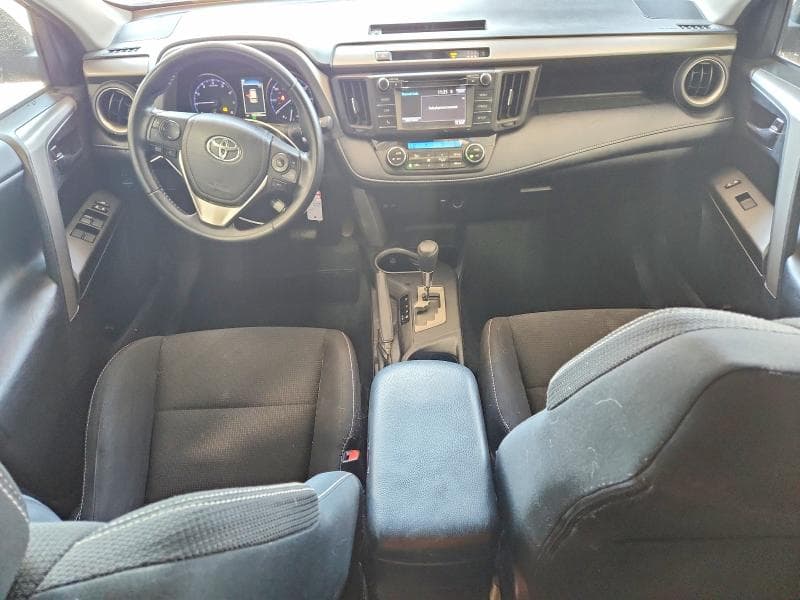 2018 TOYOTA RAV4 XLE 8