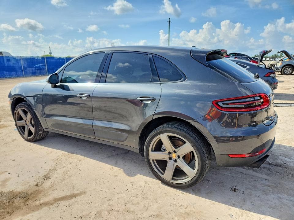 2017 PORSCHE MACAN S 2
