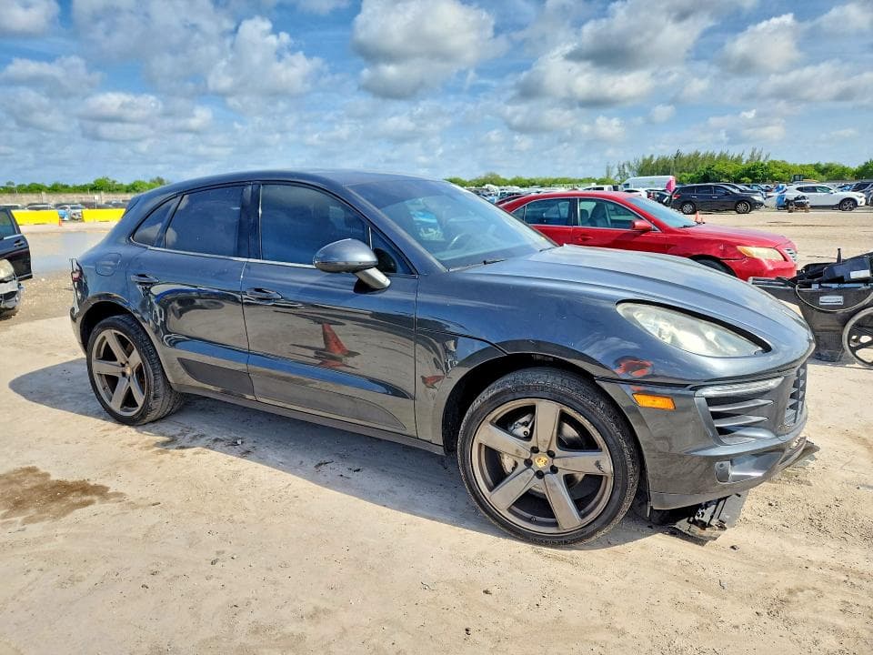 2017 PORSCHE MACAN S 4