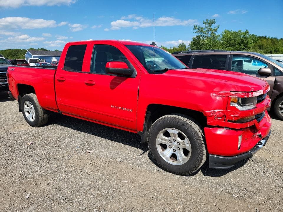 2017 CHEVROLET SILVERADO K1500 LT 4