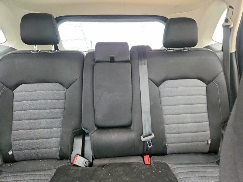 2022 FORD EDGE SE 10