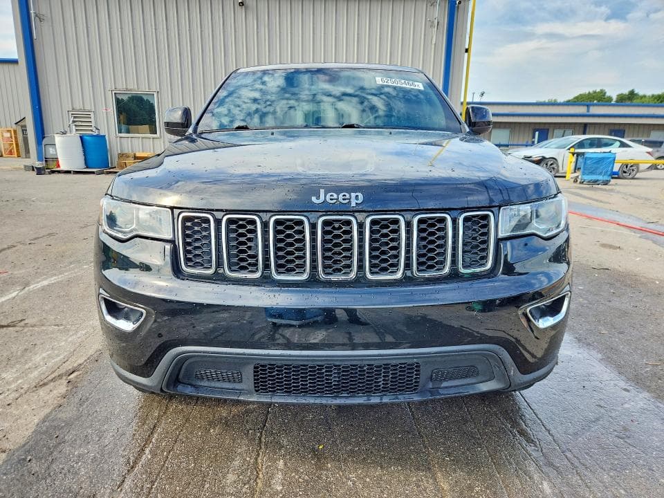 2018 JEEP GRAND CHEROKEE LAREDO 5