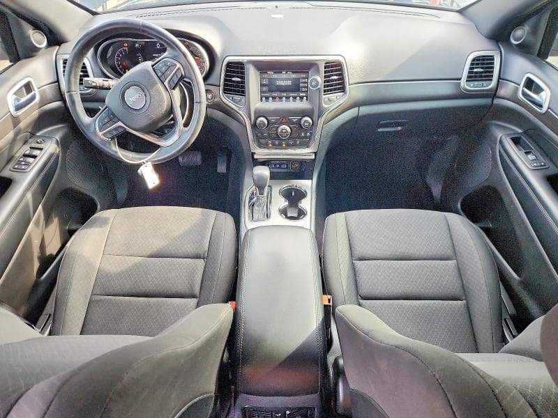 2018 JEEP GRAND CHEROKEE LAREDO 8