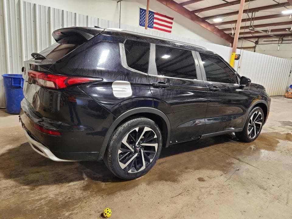2022 MITSUBISHI OUTLANDER SE 3