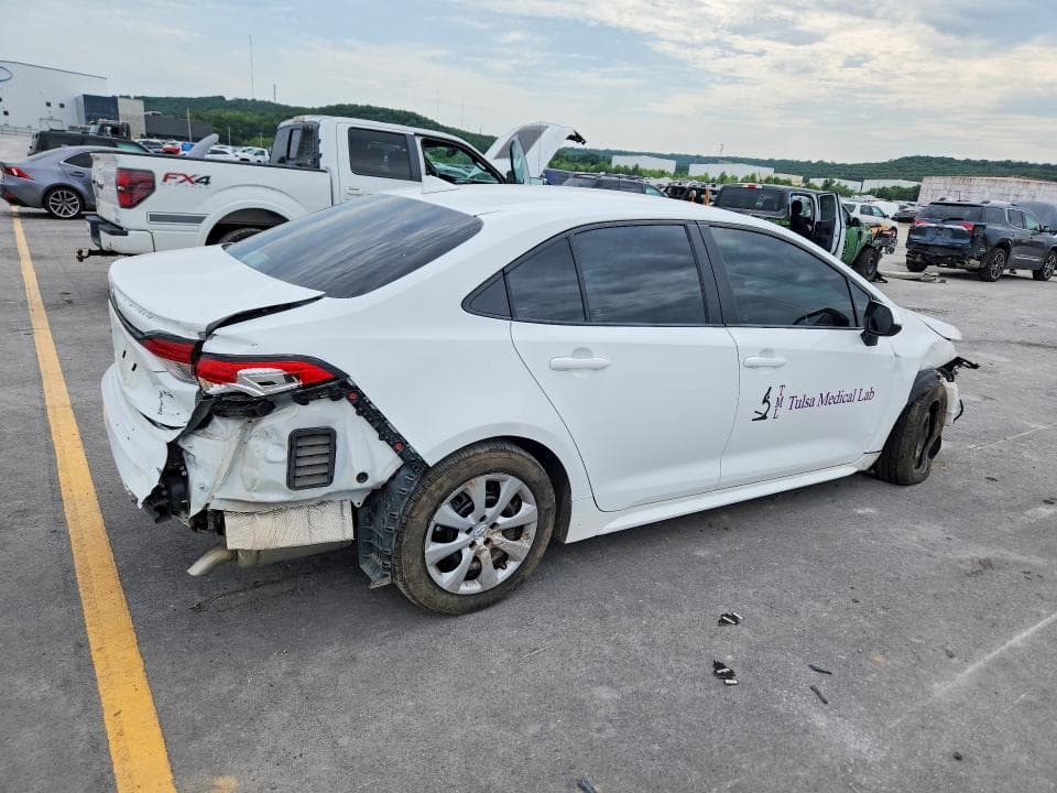 2023 TOYOTA COROLLA LE 3