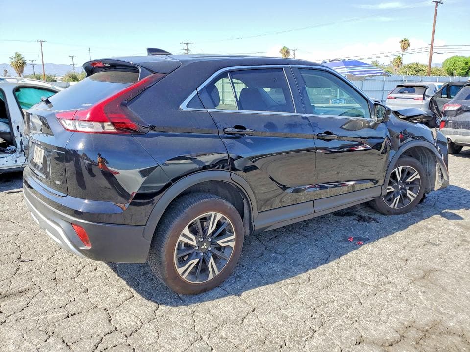 2026 MITSUBISHI ECLIPSE CROSS SE 3