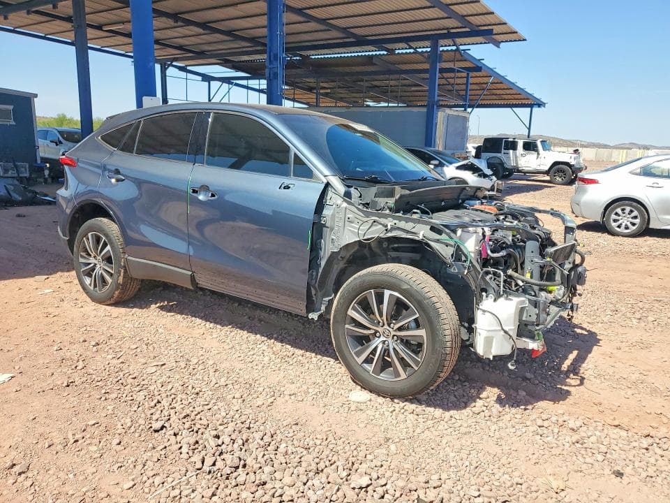 2021 TOYOTA VENZA LE 4