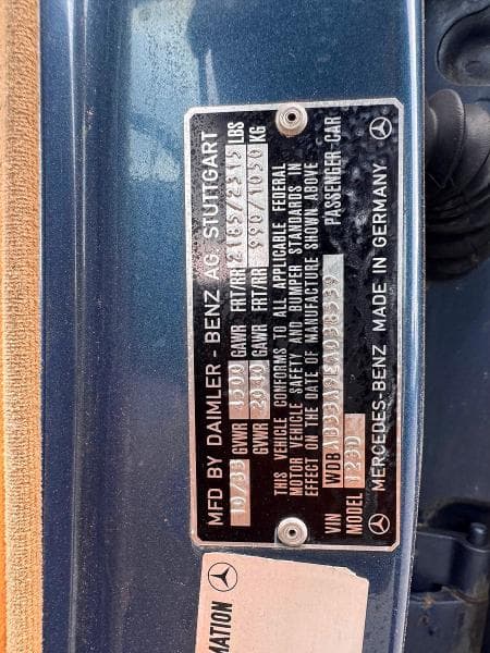 1984 MERCEDES-BENZ 300 DT DT 10