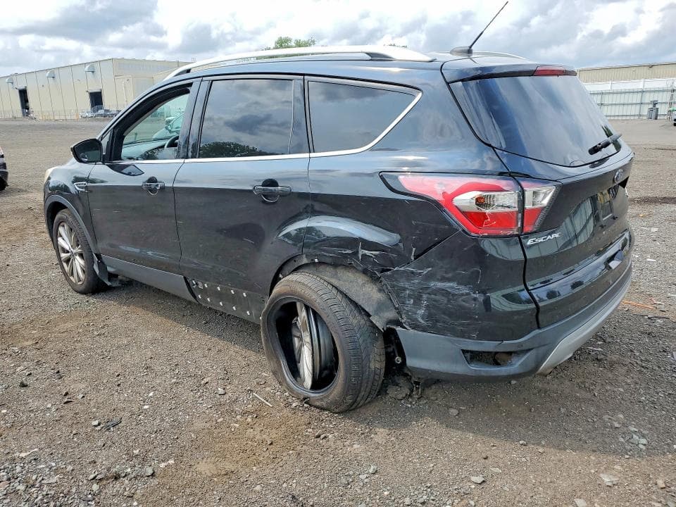 2017 FORD ESCAPE TITANIUM 2