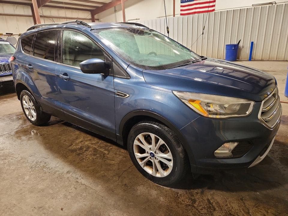 2018 FORD ESCAPE SE 4