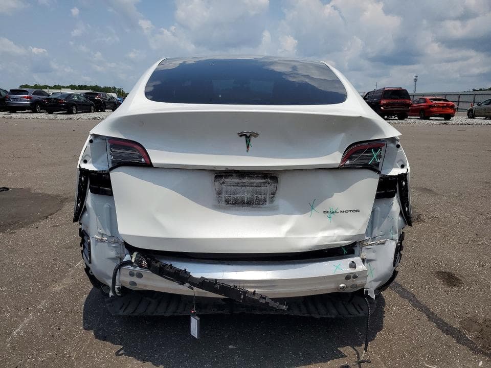 2020 TESLA MODEL Y 6