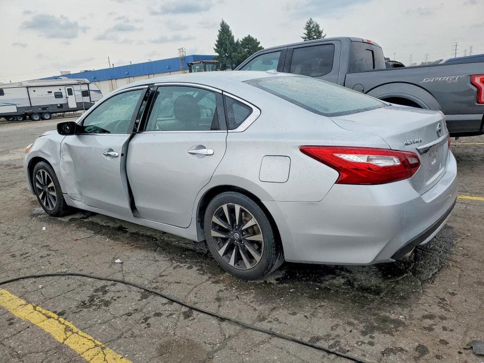 2018 NISSAN ALTIMA 2.5 SV 2