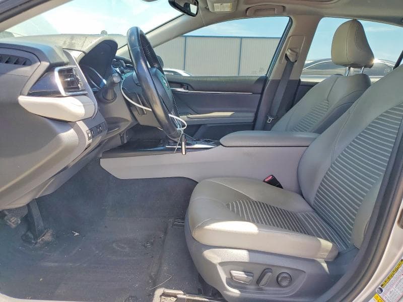 2018 TOYOTA CAMRY SE 7
