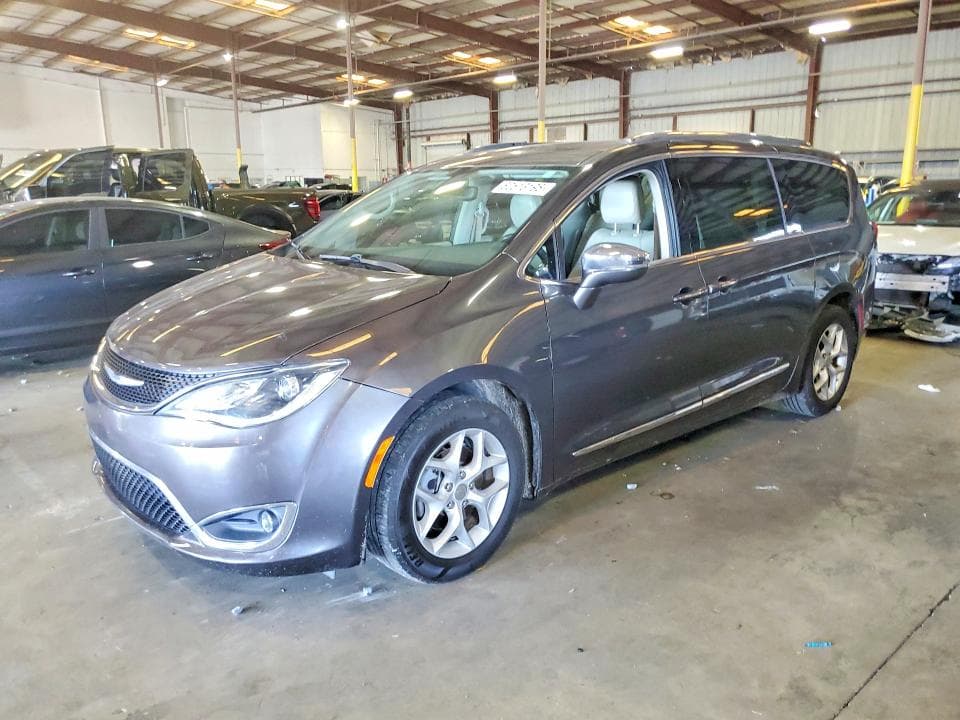 2020 CHRYSLER PACIFICA LIMITED - 1