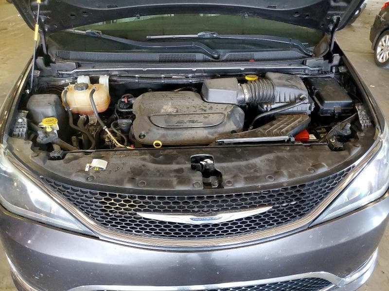 2020 CHRYSLER PACIFICA LIMITED 12