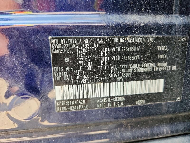 2025 TOYOTA RAV4 HYBRID XLE 12