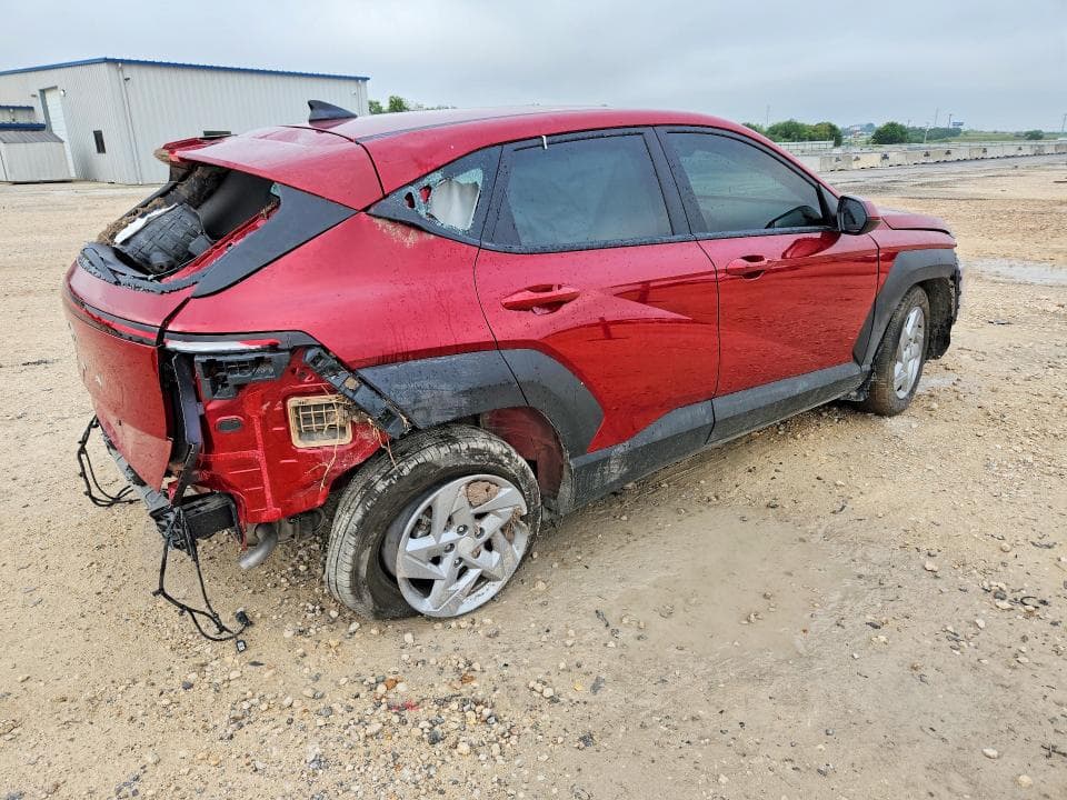 2026 HYUNDAI KONA SE 3