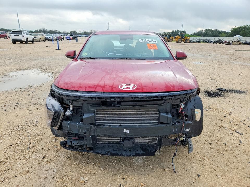 2026 HYUNDAI KONA SE 5