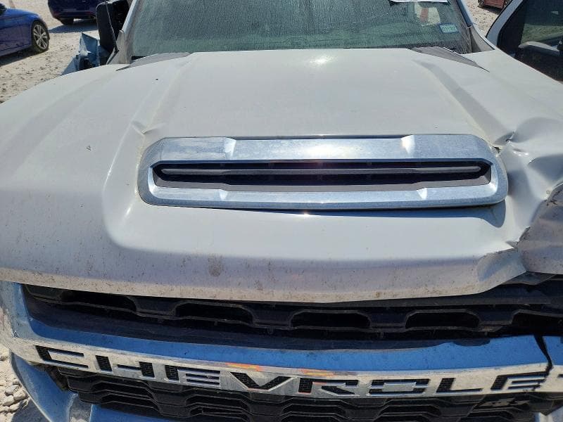 2023 CHEVROLET SILVERADO K3500 LT 11