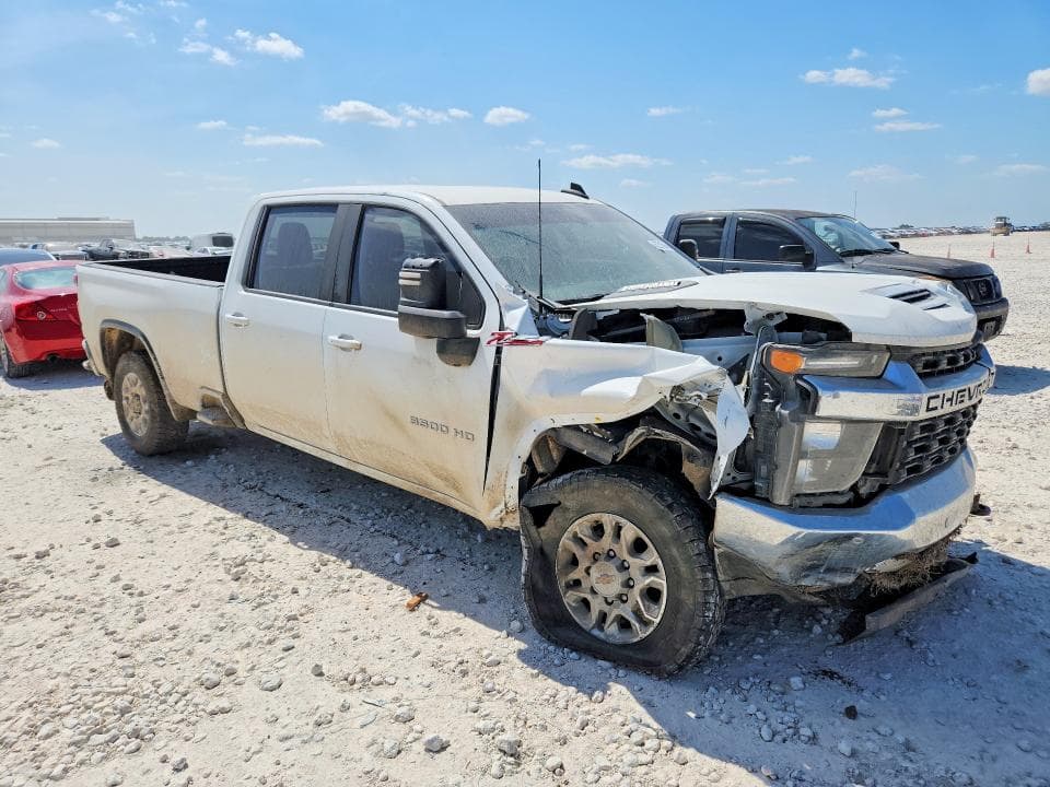 2023 CHEVROLET SILVERADO K3500 LT 4