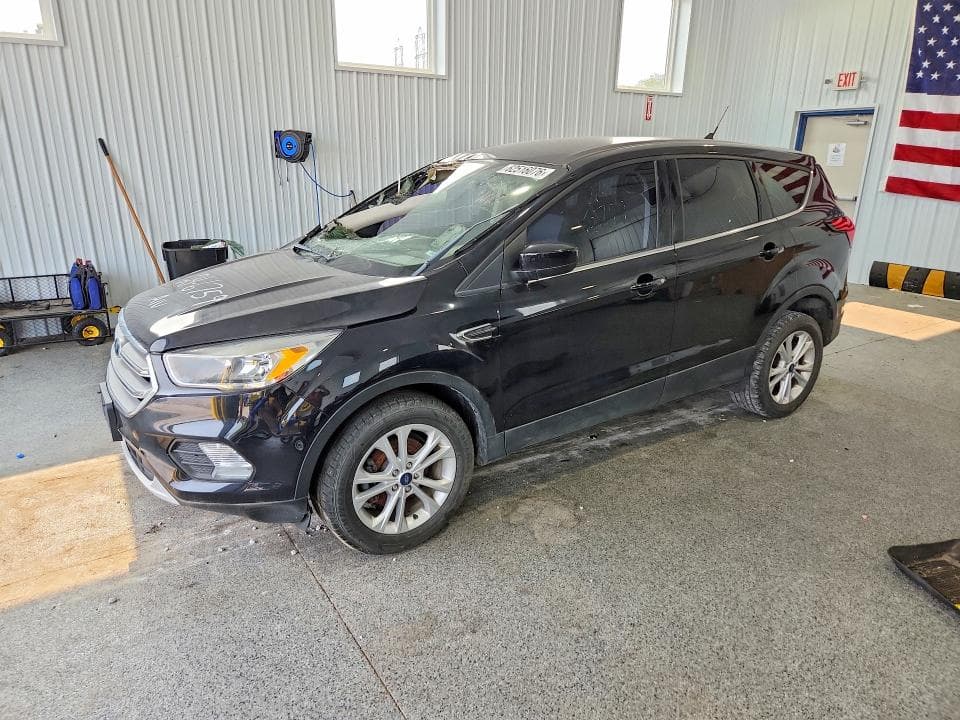 2019 FORD ESCAPE SE - 1