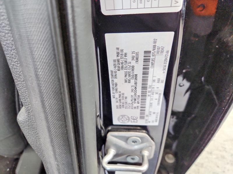 2019 FORD ESCAPE SE 13