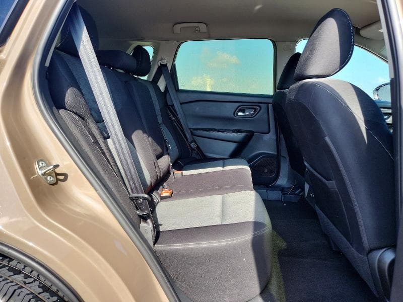 2025 NISSAN ROGUE SV 11
