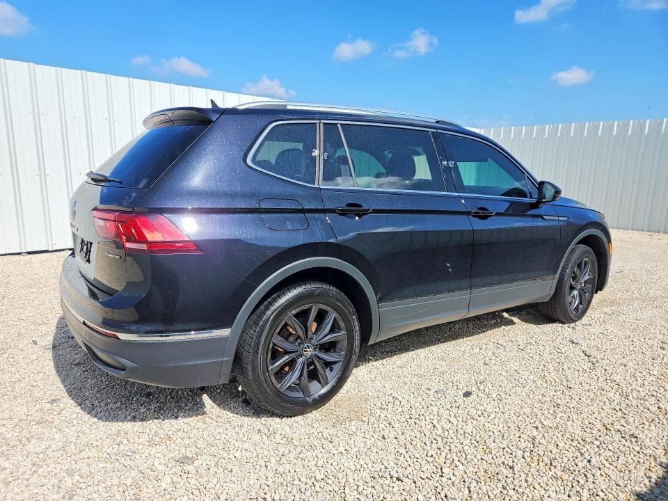 2024 VOLKSWAGEN TIGUAN SE 3