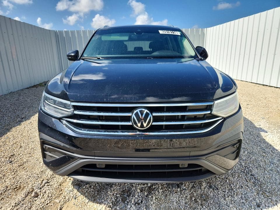 2024 VOLKSWAGEN TIGUAN SE 5