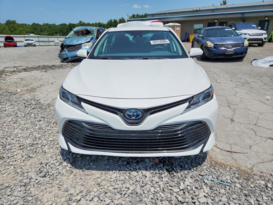 2020 TOYOTA CAMRY LE LE 5