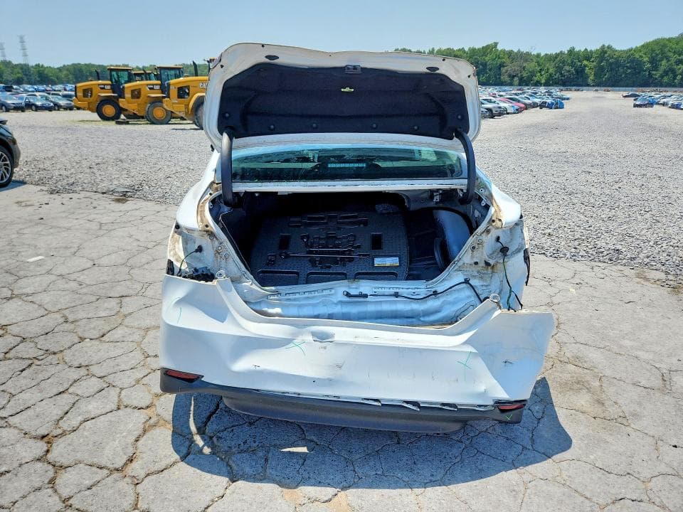 2020 TOYOTA CAMRY LE LE 6
