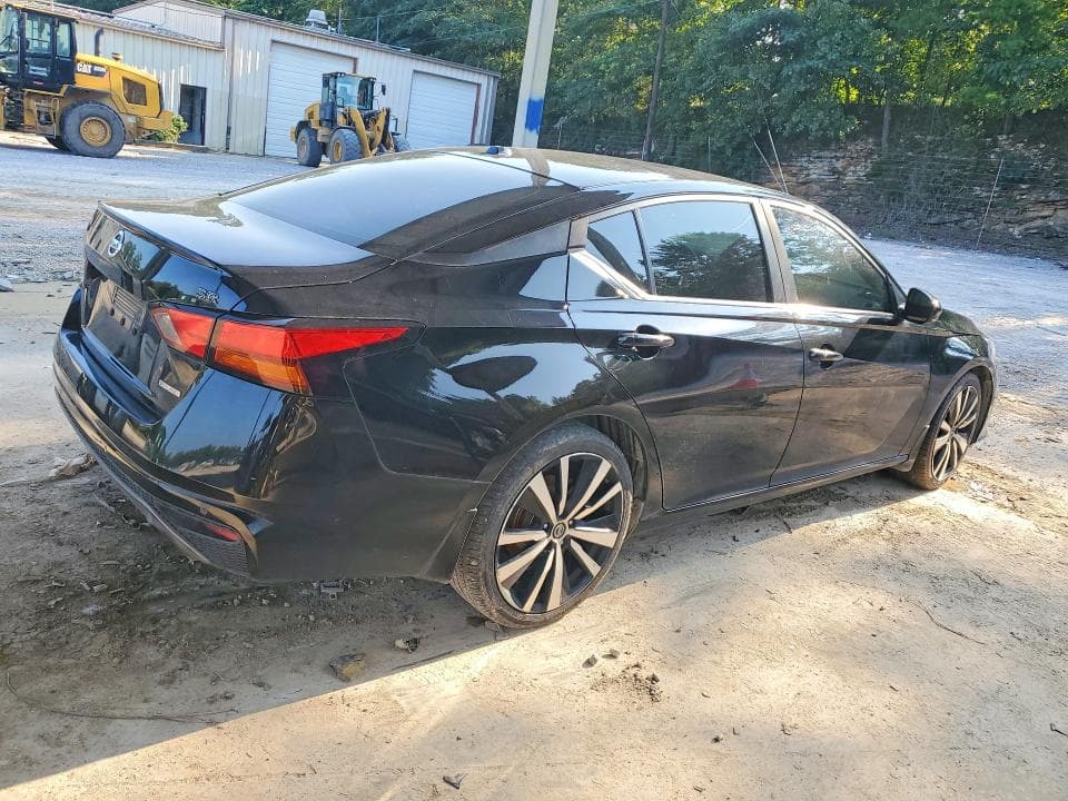 2020 NISSAN ALTIMA SR 3