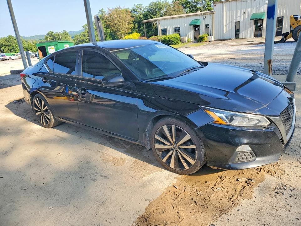 2020 NISSAN ALTIMA SR 4
