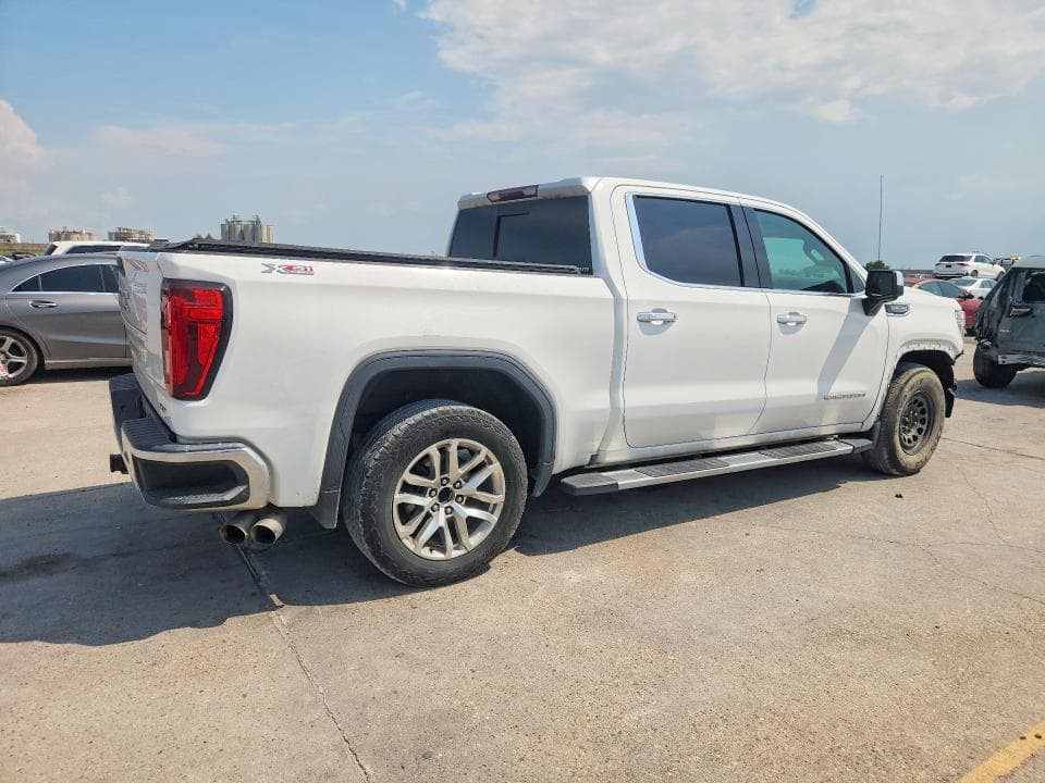 2021 GMC SIERRA K1500 SLT 3