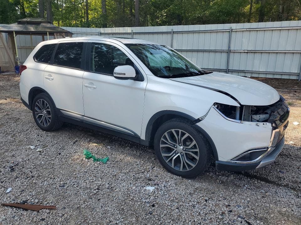 2017 MITSUBISHI OUTLANDER SE 4