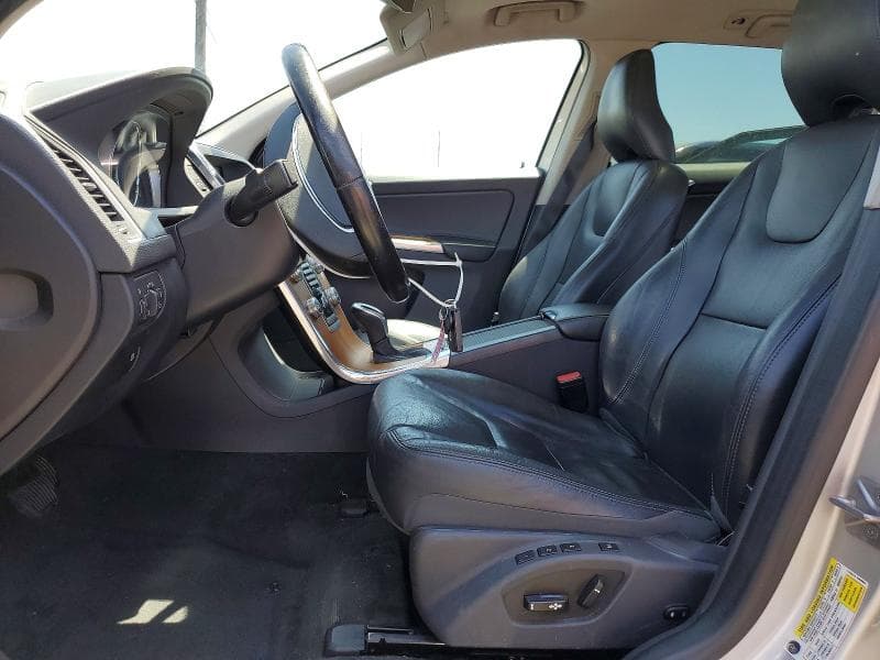 2017 VOLVO XC60 T5 INSCRIPTION 7