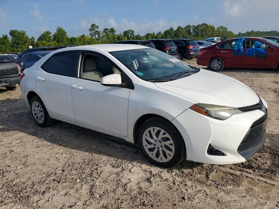 2019 TOYOTA COROLLA LE 4