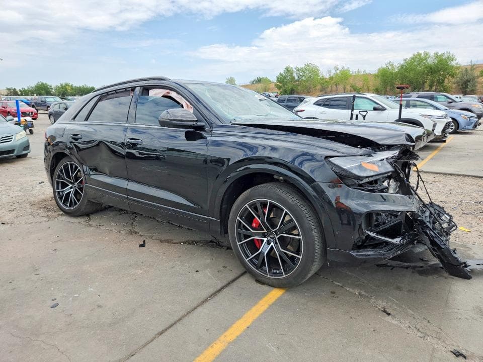 2023 AUDI SQ8 PRESTIGE 4