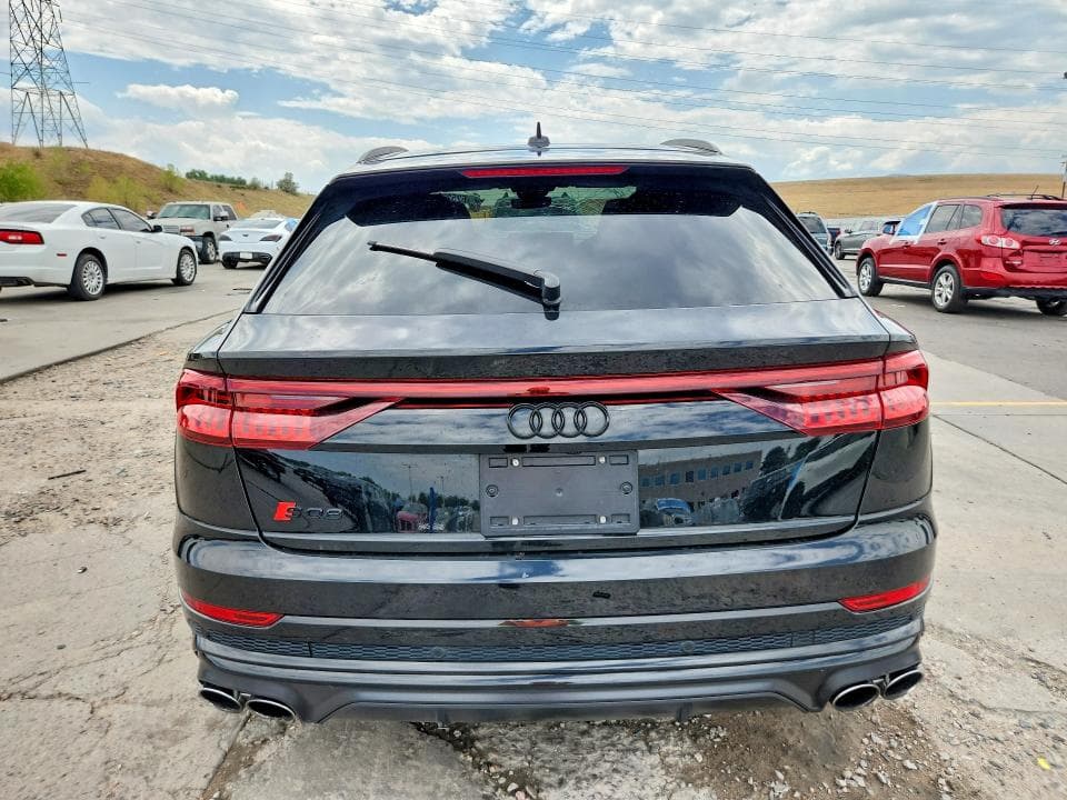 2023 AUDI SQ8 PRESTIGE 6
