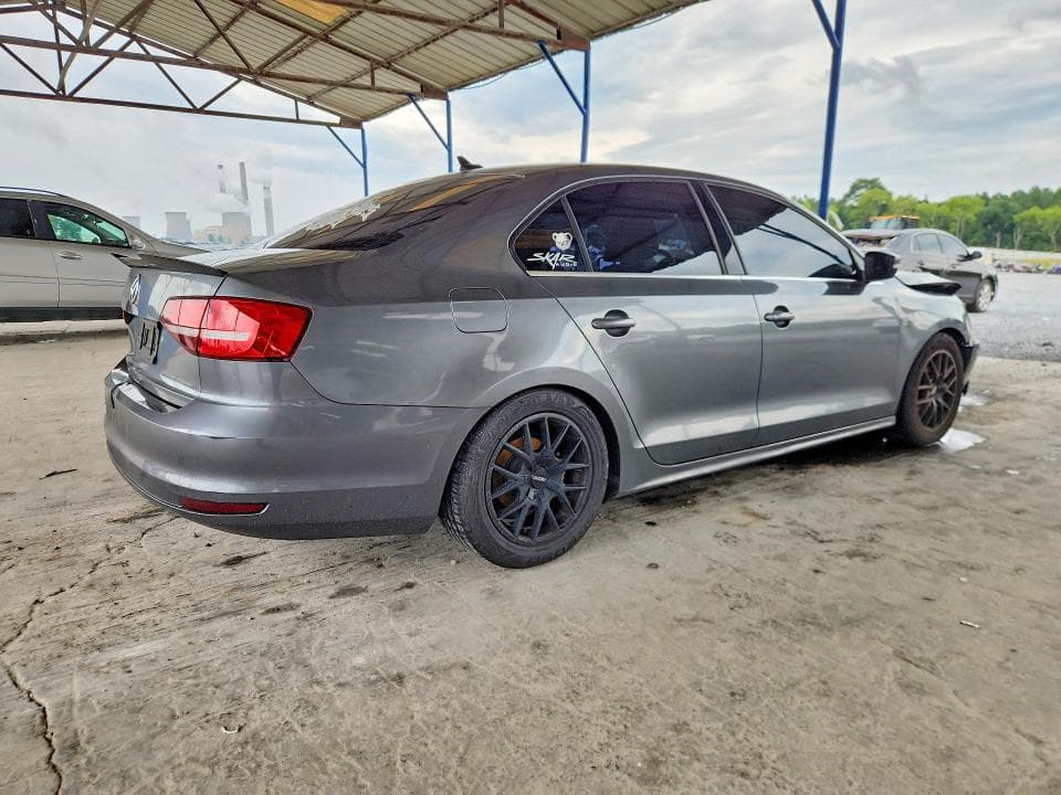 2017 VOLKSWAGEN JETTA SE 3