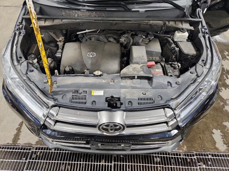 2019 TOYOTA HIGHLANDER LIMITED 12