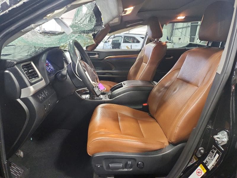 2019 TOYOTA HIGHLANDER LIMITED 7