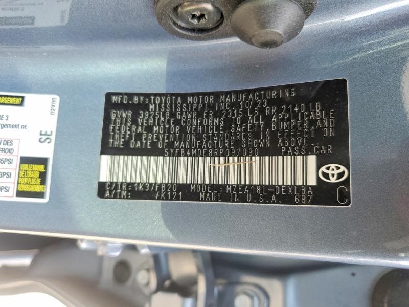 2024 TOYOTA COROLLA LE 12