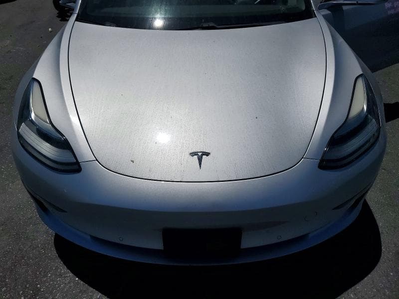 2018 TESLA MODEL 3 11