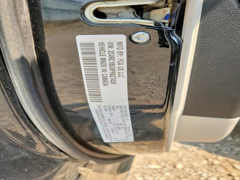 2023 CHRYSLER PACIFICA TOURING L 13