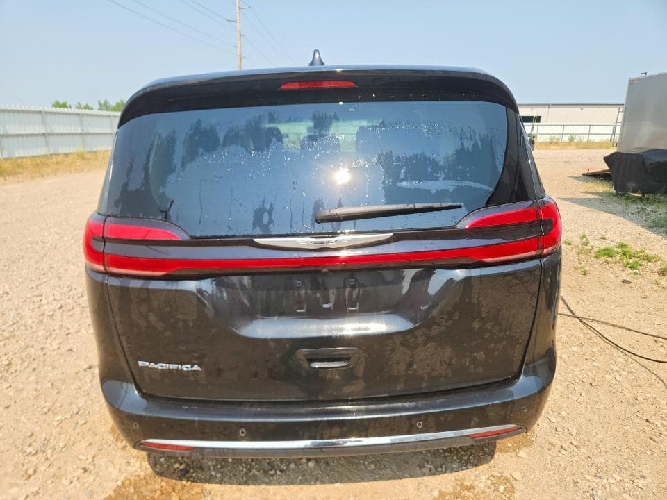 2023 CHRYSLER PACIFICA TOURING L 6