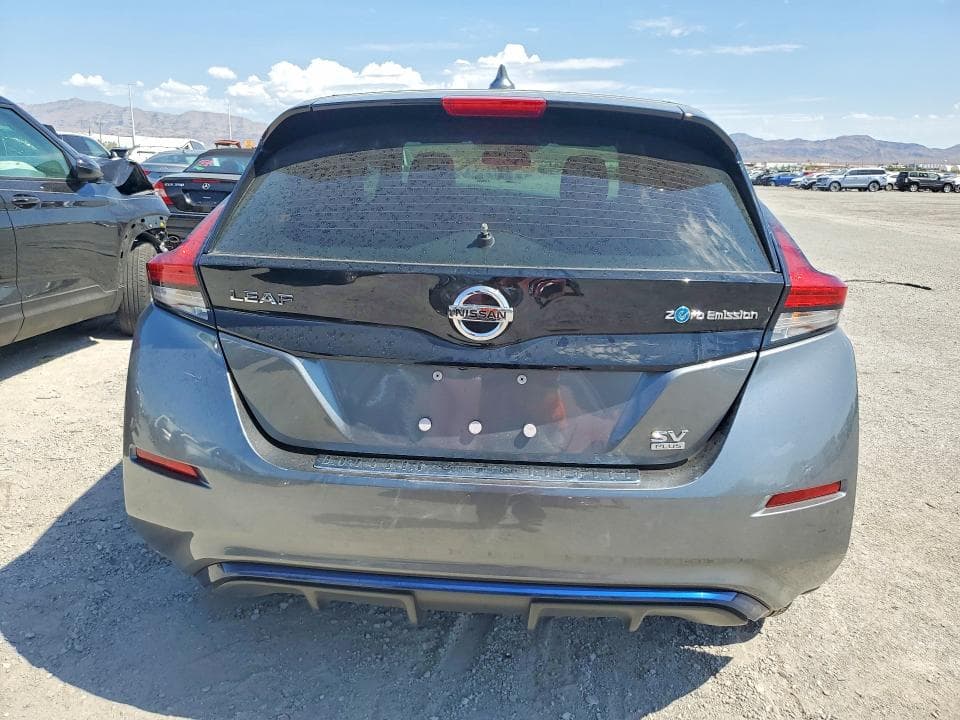 2019 NISSAN LEAF SV PLUS 6