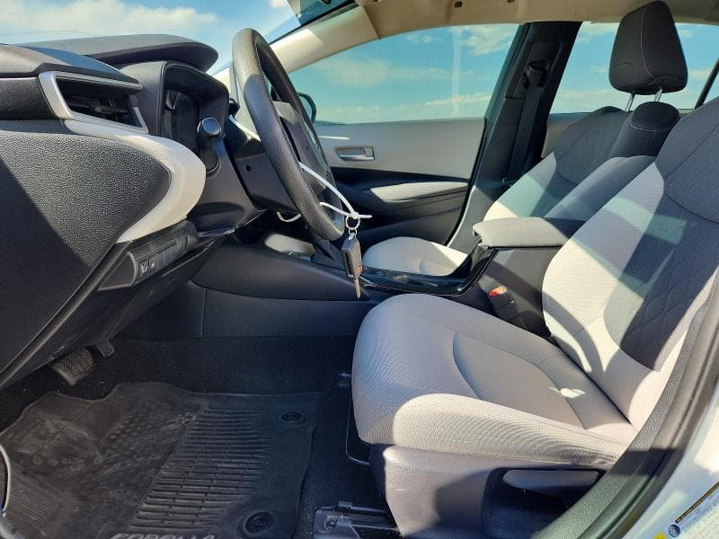 2020 TOYOTA COROLLA LE 7