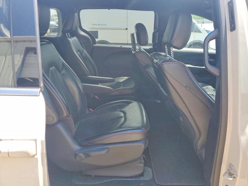2020 CHRYSLER PACIFICA HYBRID LIMITED 11
